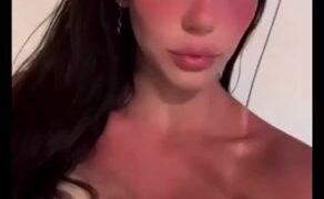 Naomi ross  Onlyfans – so hot and pretty when naked