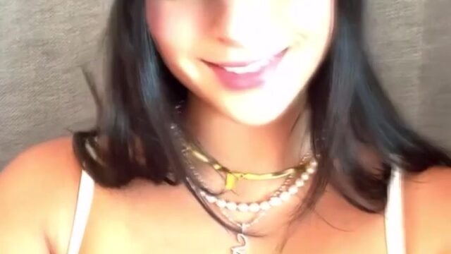 Sam frank Show Big Boobs Bouncing Very Lewd Onlyfans